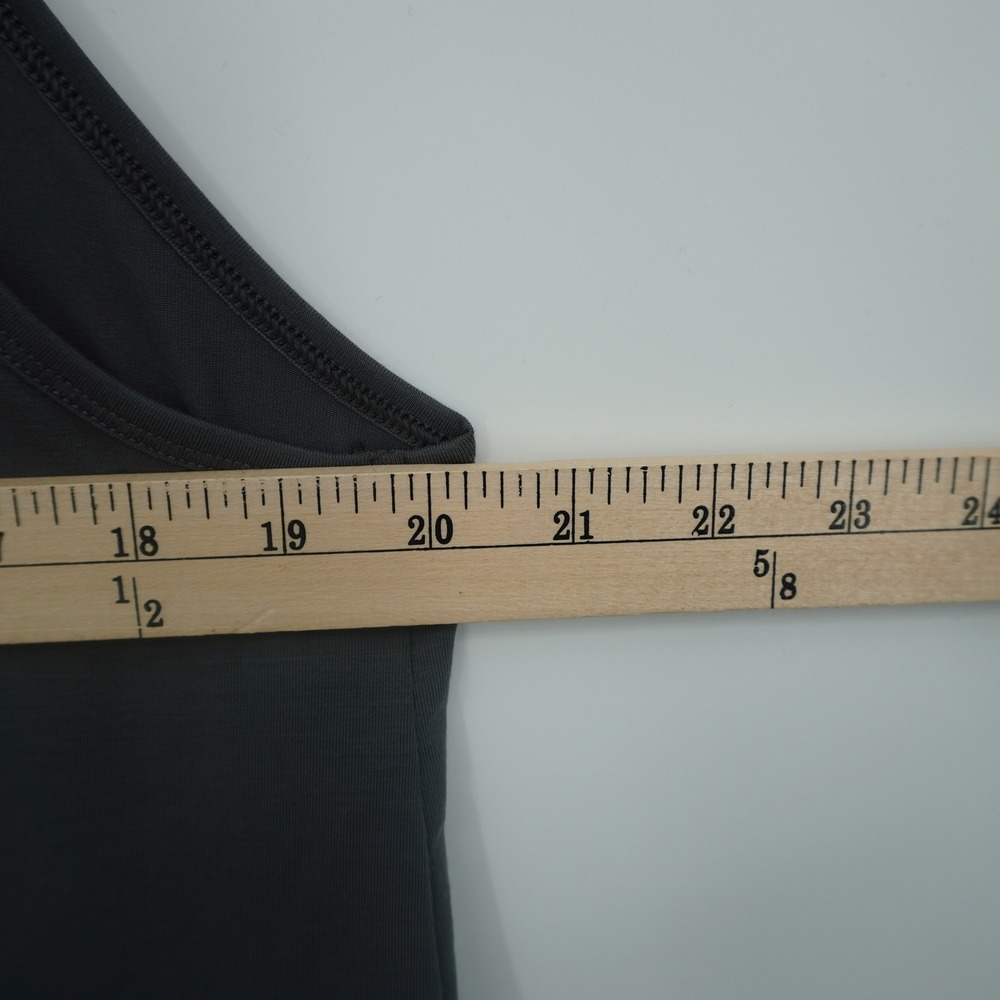 All In Motion Tank Top Womens Large Charcoal Gray Effortless Comfort Fabric - Picture 6 of 7